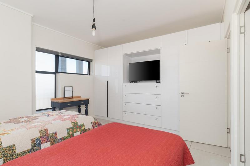 2 Bedroom Property for Sale in Paardevlei Western Cape